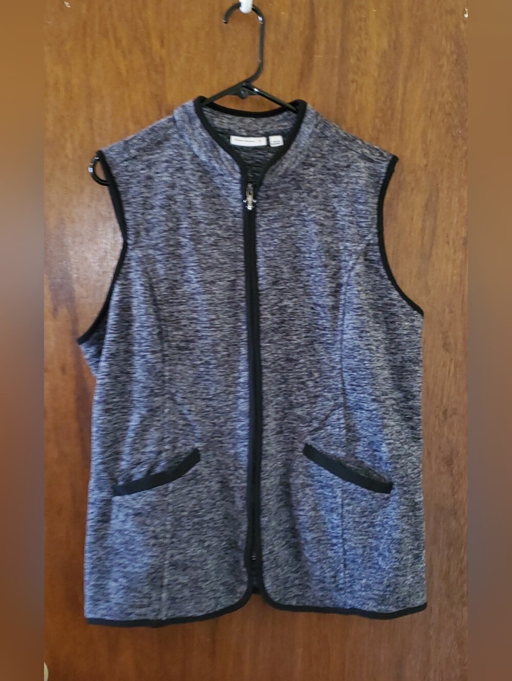 NWOT Susan Graver Grey Zip-Front Fleece Vest Sz Large